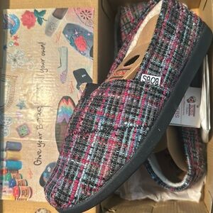 New BOBS slip on shoes sz 10 women’s